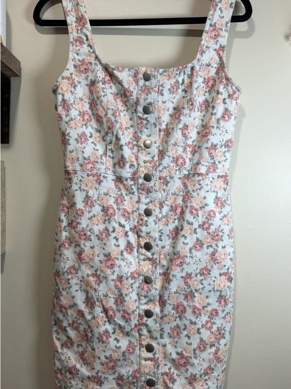 Forever 21 Floral Button-Front Mini Dress in Pink and Cream